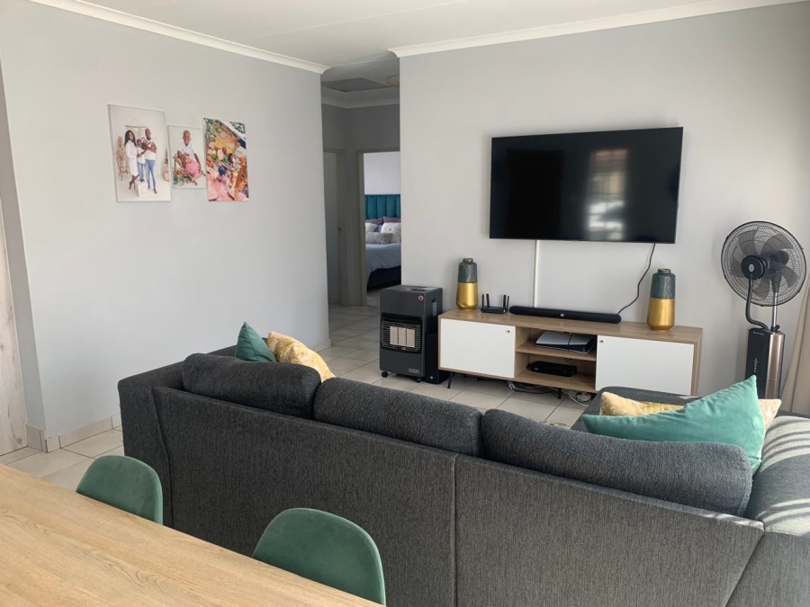3 Bedroom Property for Sale in Waterkloof East North West